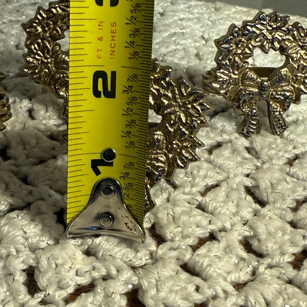 Gold Wreath Napkin Rings Set of 4